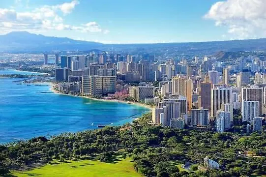 Spacious 8Th Floor Waikiki Condo With City Views, Full Kitchen & Free Parking Honolulu 0*,