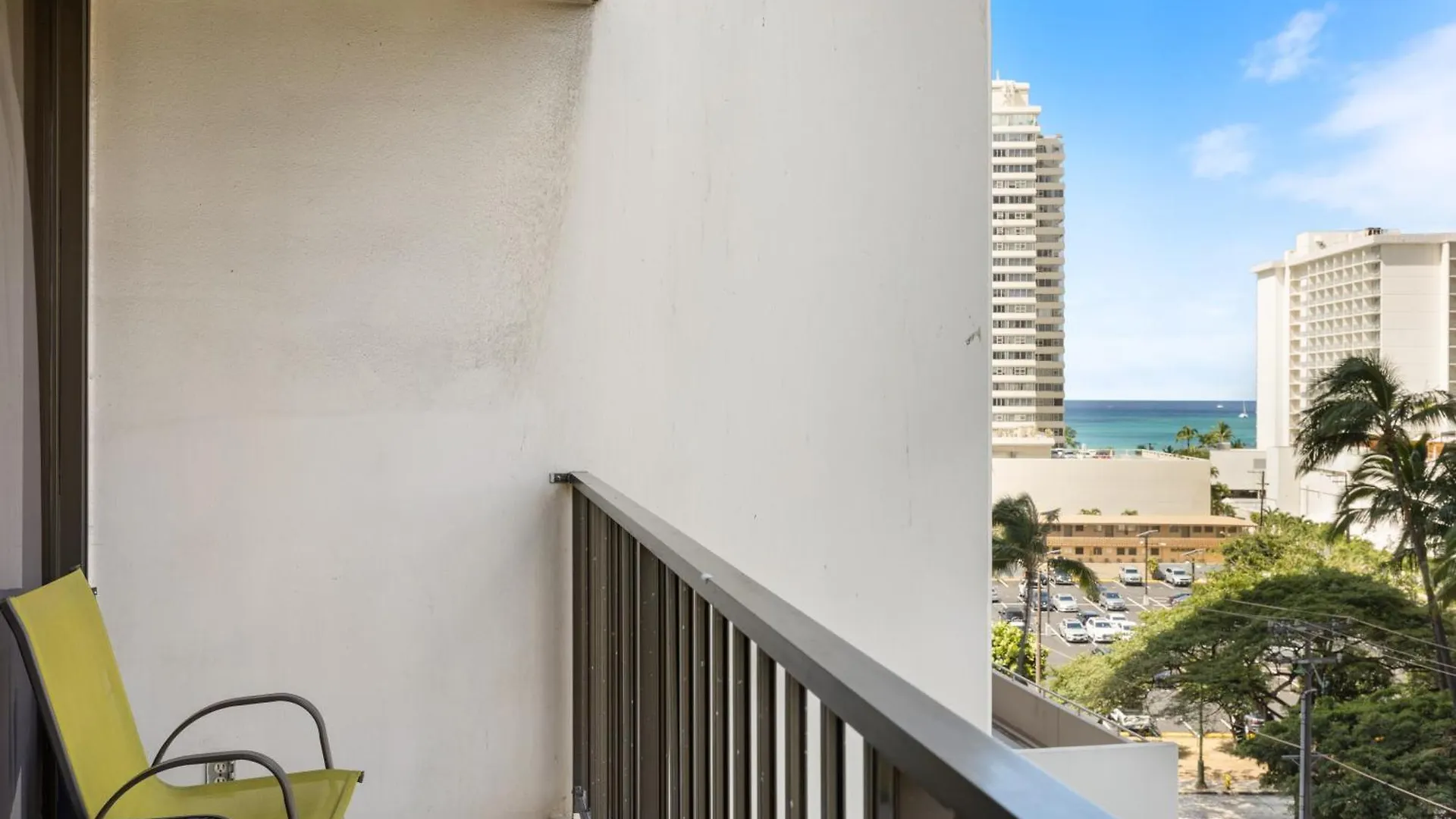 Appartamento Spacious 8Th Floor Waikiki Condo With City Views, Full Kitchen & Free Parking Honolulu Stati Uniti
